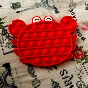 Cute crab pop it